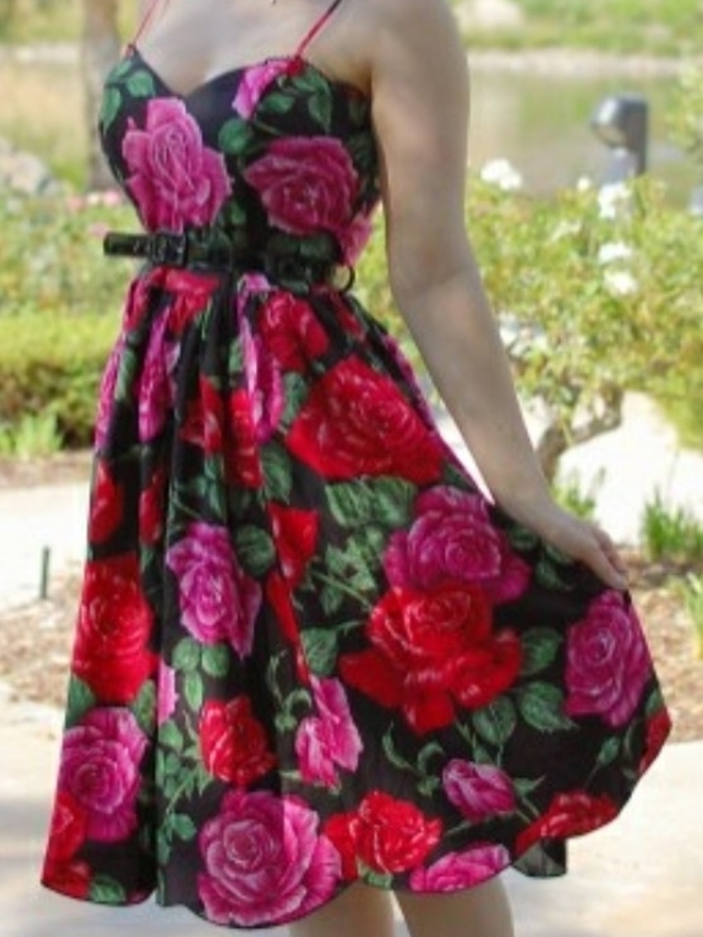 Bernie Dexter Scallop Dress in Rose print Sz 2x - Picture 2 of 4